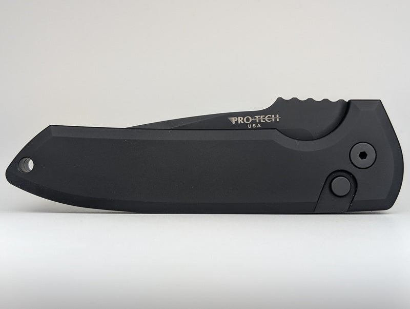 *Consignment* Protech Rockeye Black DLC D2 Auto Folding Knife