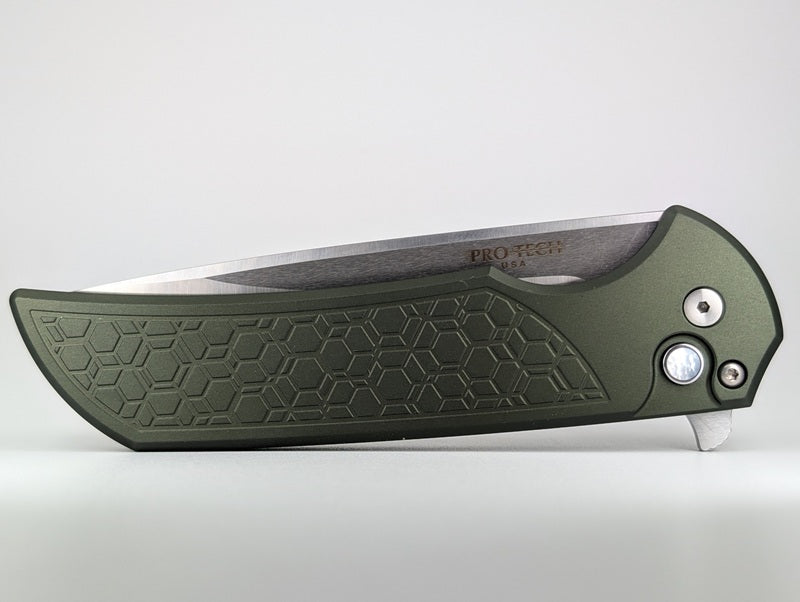 Protech Mordax Green Magnacut Pearl Buttonlock Folding Knife 39 of 80 Blade Show West 2025