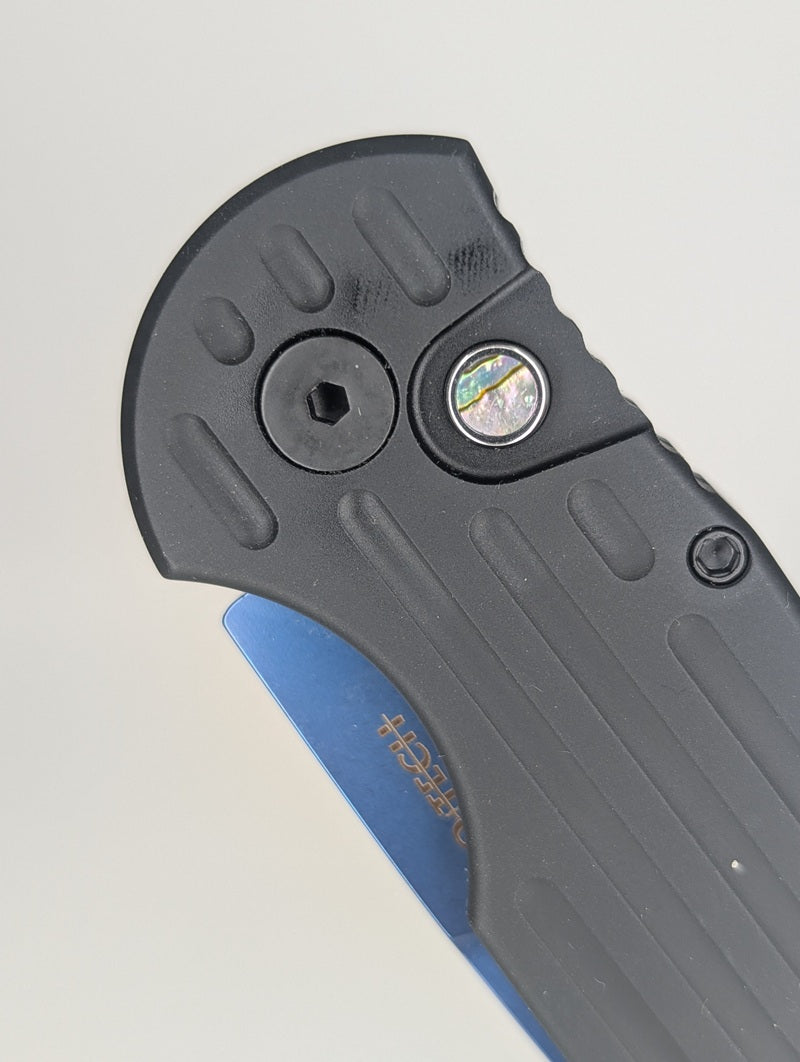 Protech Tactical Response 3 Sapphire Blue Magnacut Auto Folding Knife