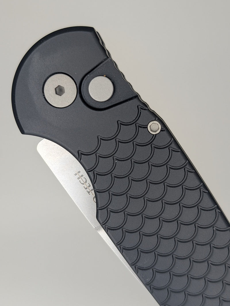 Protech Tactical Response 3 Black Fish Scale Auto Folding Knife