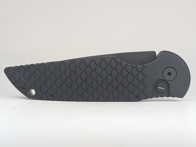 *Consignment* Protech Tactical Response 3 Operator Black Fish Scale DLC Auto Folding Knife