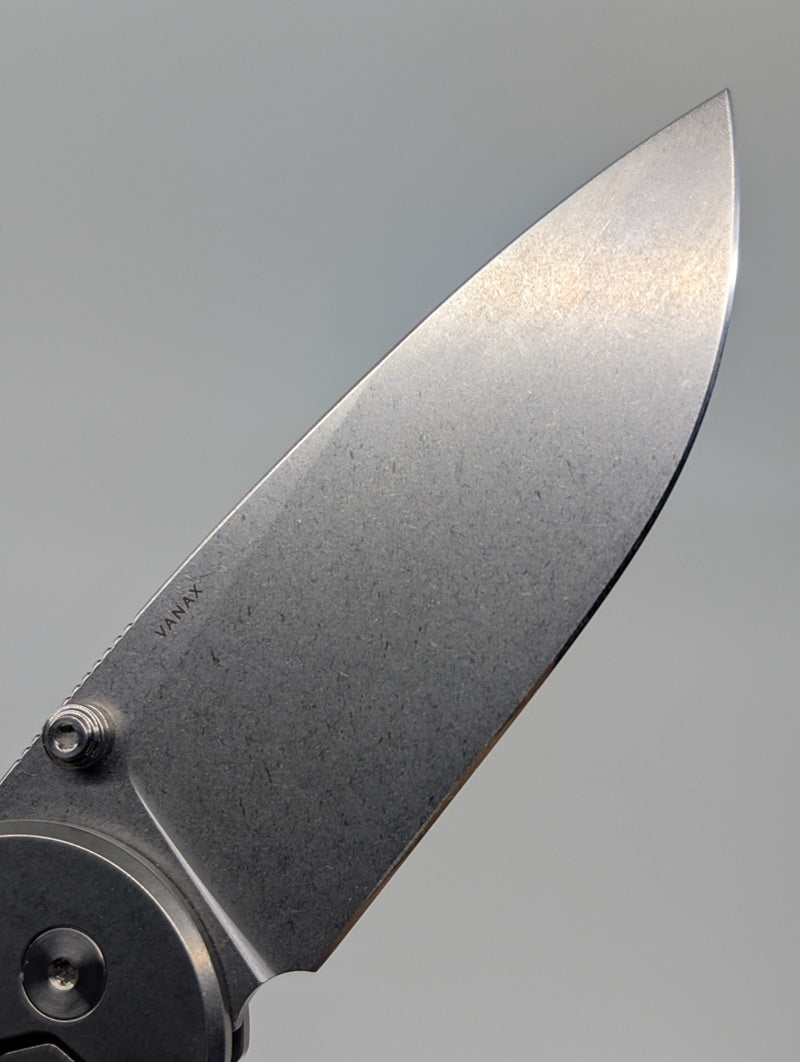 *Consignment* Quiet Carry "The Drift" Contoured Titanium Frame Lock Folding Knife