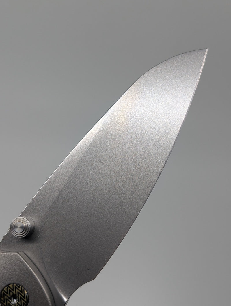 *Consignment* Remette "Bee" Titanium Frame Lock Flipper Knife