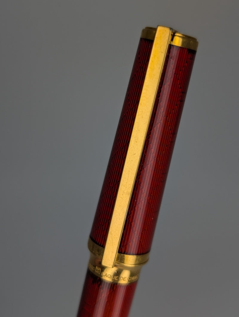 *Consignment* S.T. Dupont Montparnasse Chairman Grenat Rollerball Pen