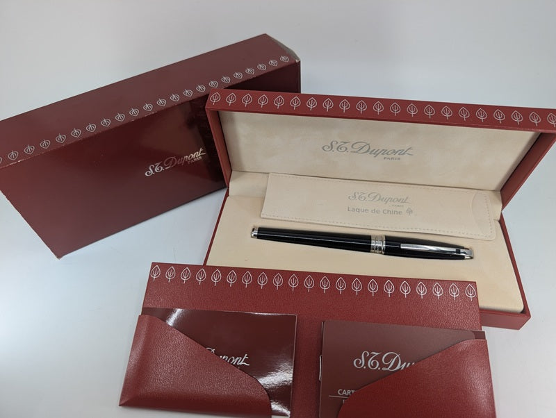 S.T. Dupont Olympio Laque De China Black & Palladium Fountain Pen 18k Gold Fine Nib
