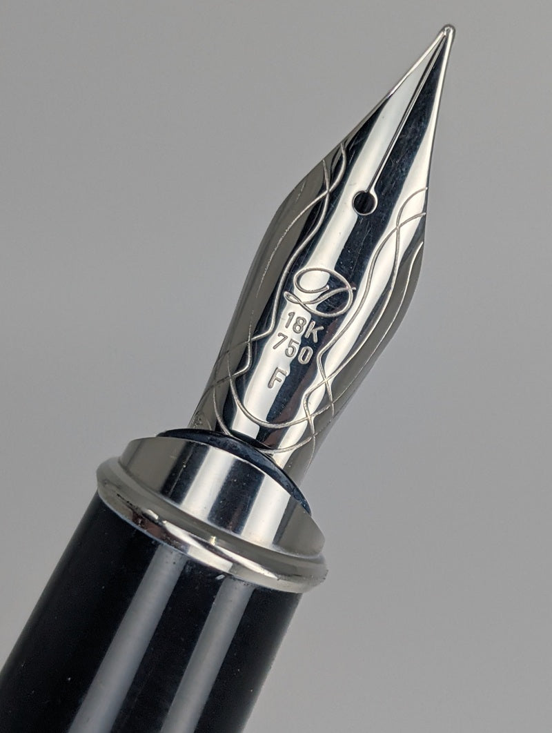 S.T. Dupont Olympio Laque De China Black & Palladium Fountain Pen 18k Gold Fine Nib