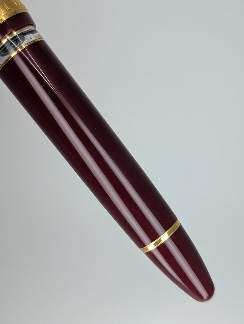 *Consignment* Sailor 1911L Realo Maroon/Gold Fountain Pen 21k Gold Medium Nib