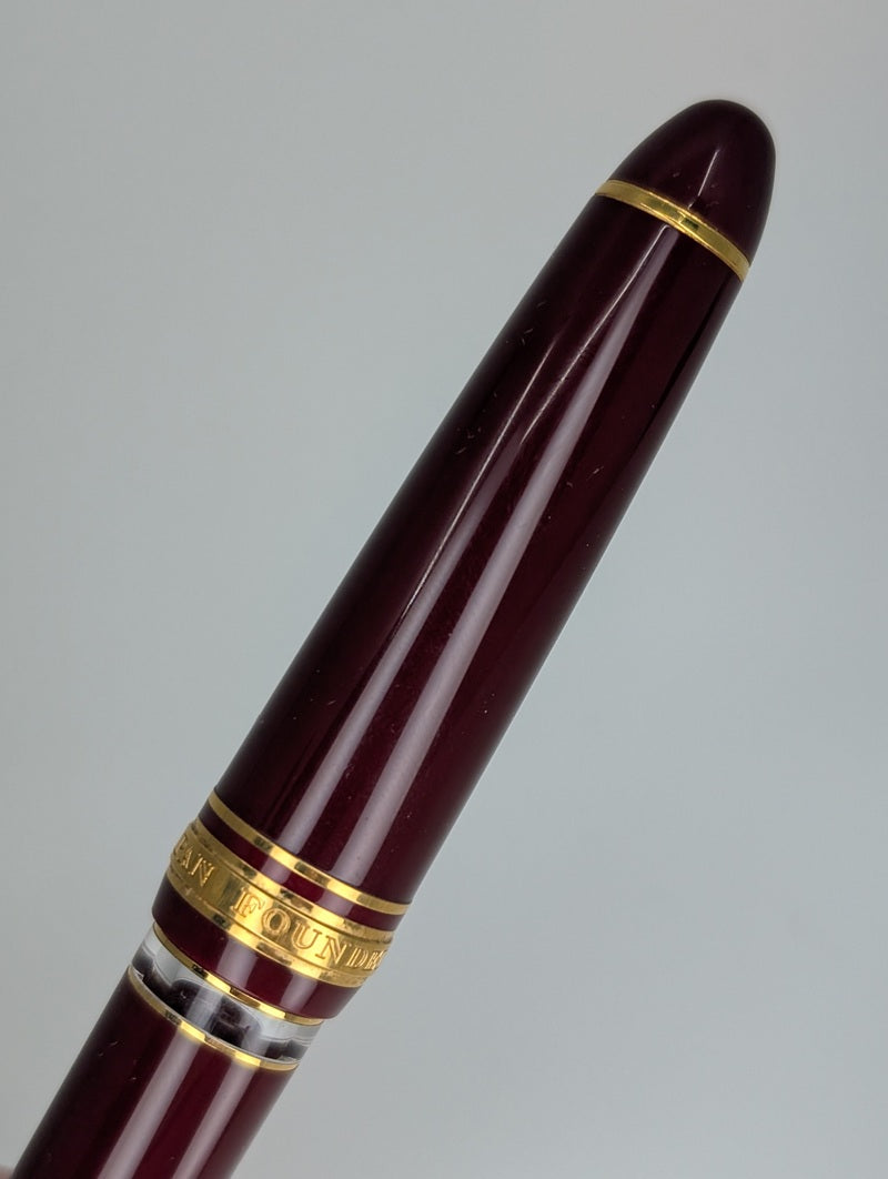 *Consignment* Sailor 1911L Realo Maroon/Gold Fountain Pen 21k Gold Medium Nib