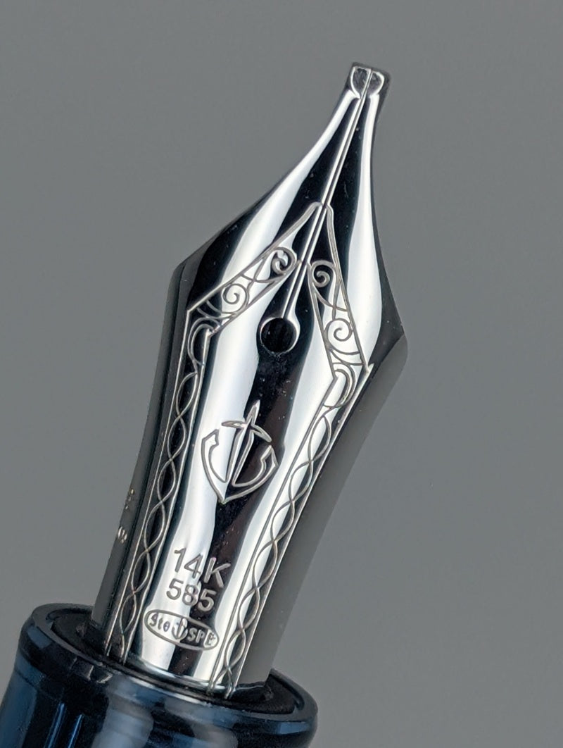 Sailor 1911S 4 A.M. With Ruthenium Trim Fountain Pen 14k Gold Nib