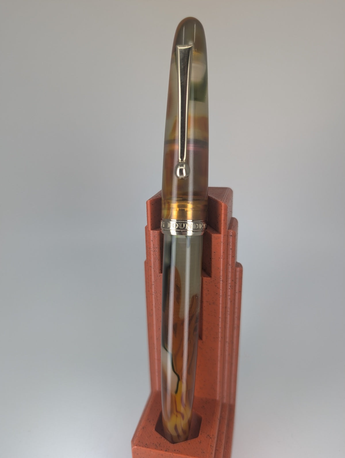*Consignment* Sailor x Levenger Imperial Nagahara Emperor Fountain Pen 14k (H-M) Nib