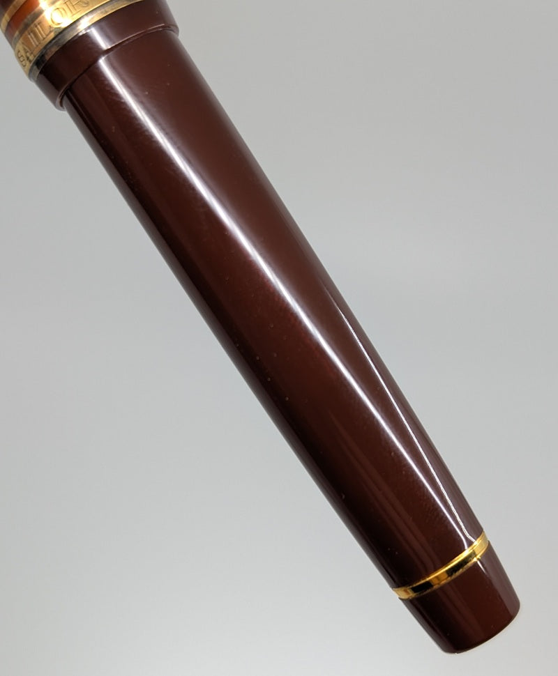 *Consignment* Sailor ProGear Maroon Fountain Pen 21k Gold Music Nib
