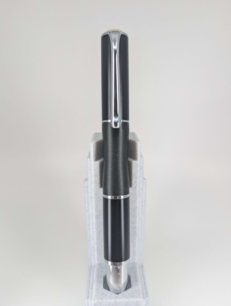 *Consignment* Sensa by Willat Fountain Pen