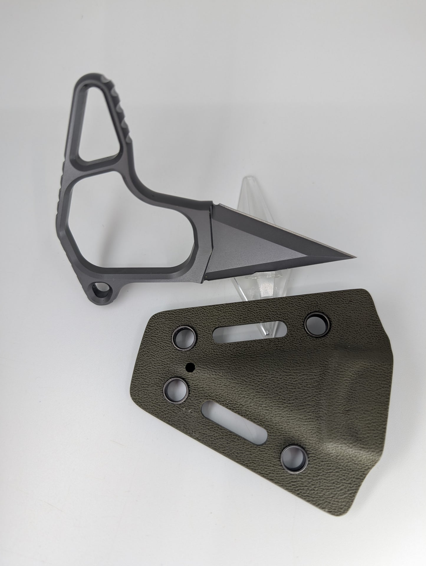 Sharp 'n Pointy Things Kentron Push Dagger