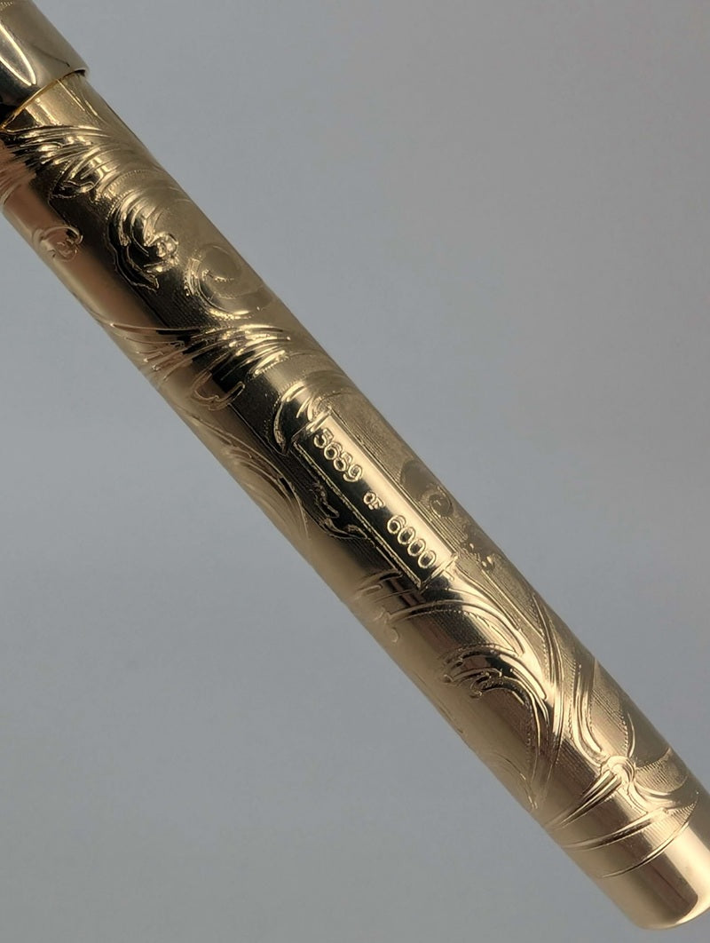 *Consignment* Sheaffer Commemorative Gold Fountain Pen 18k Gold Medium Nib
