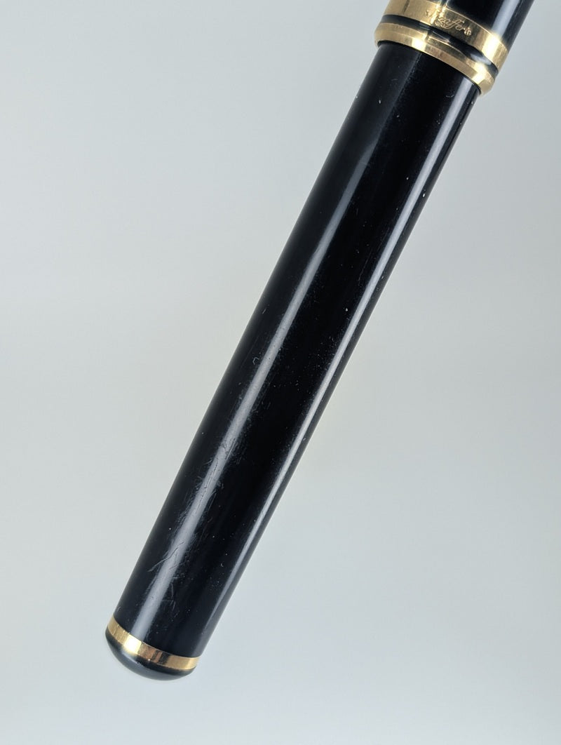 *Consignment* Sheaffer Connoisseur Black Fountain Pen 18k Gold Medium Nib