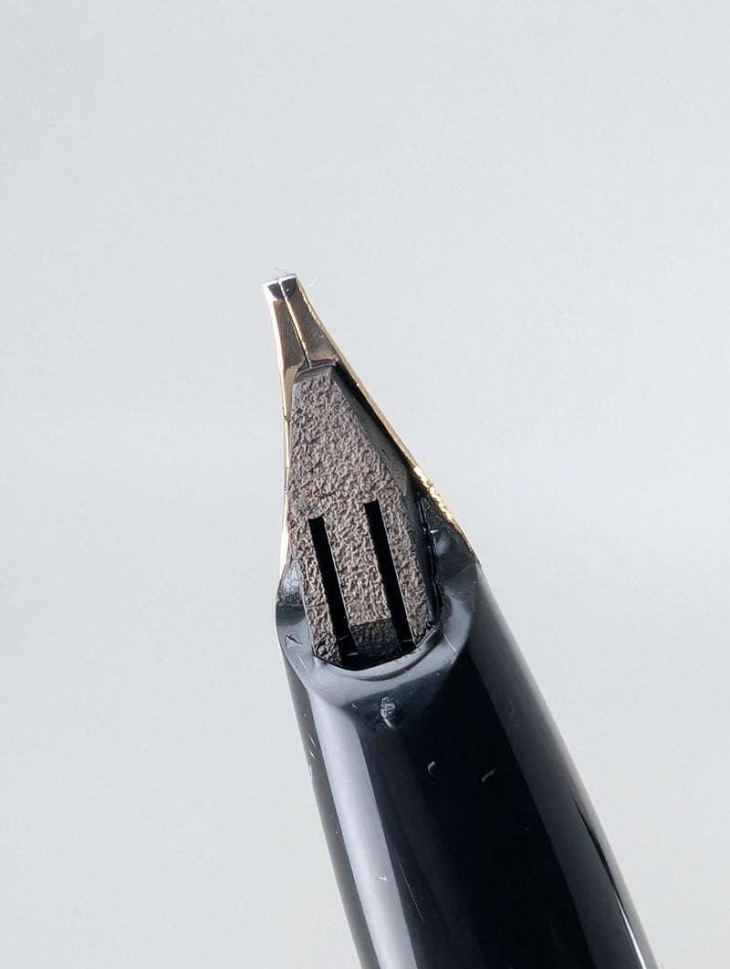 *Consignment* Sheaffer USA Gold Electroplated Vintage Fountain Pen 14k Nib / Rollerball Pen Set