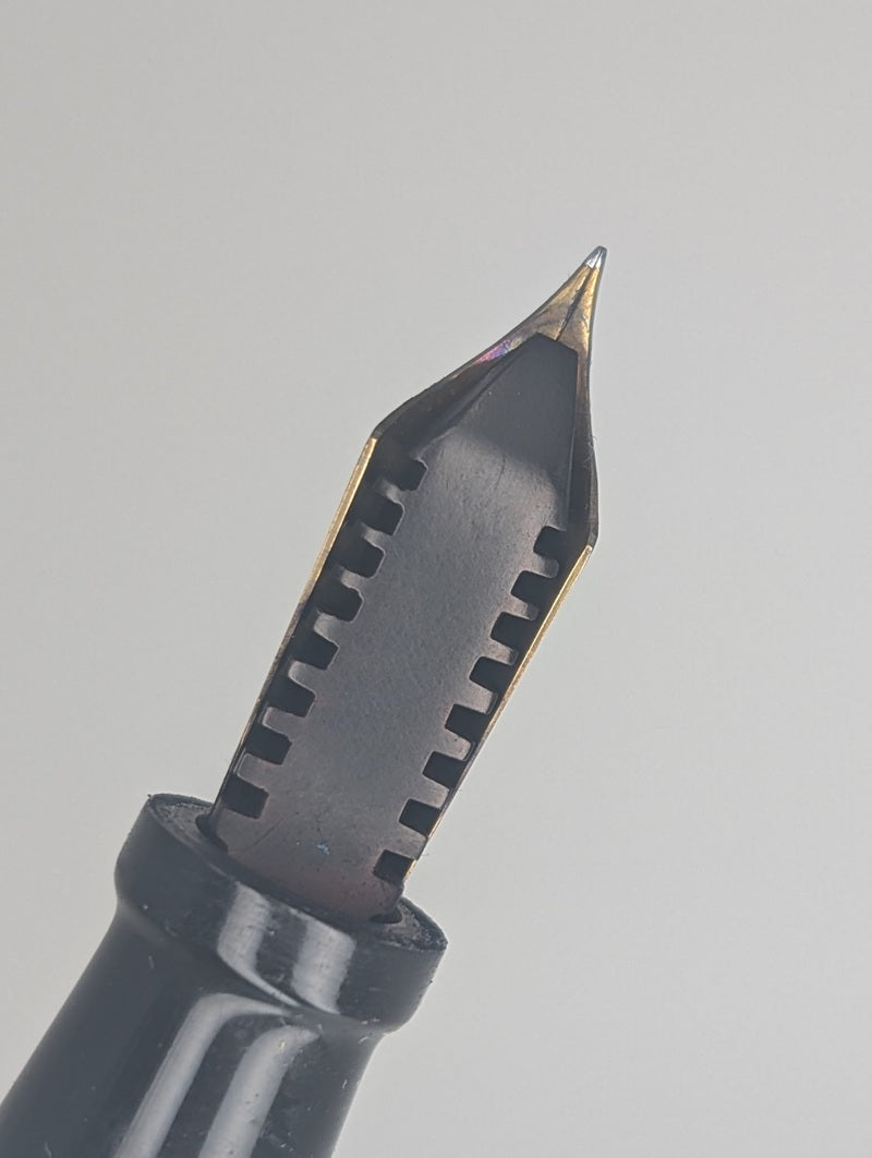 *Consignment* Vintage Sheaffer Senior "Flat top" Jade Lever Fill Fountain Pen