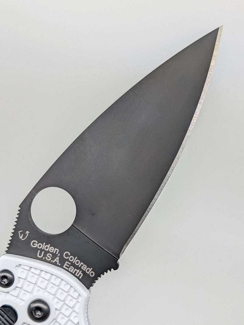 *Consignment* Spyderco Manix 2 White Lightweight Rex 45 Folding Knife