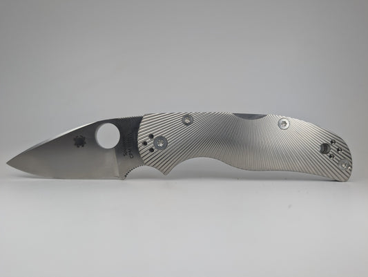 *Consignment* Spyderco Native 5 Titanium Fluted S35VN Back Lock Folding Knife
