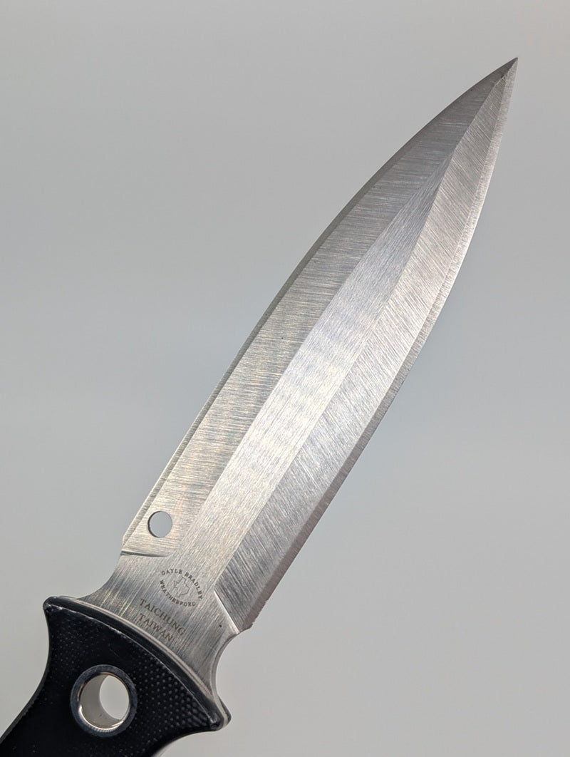 *Consignment* Spyderco Nightstick S30V Dagger