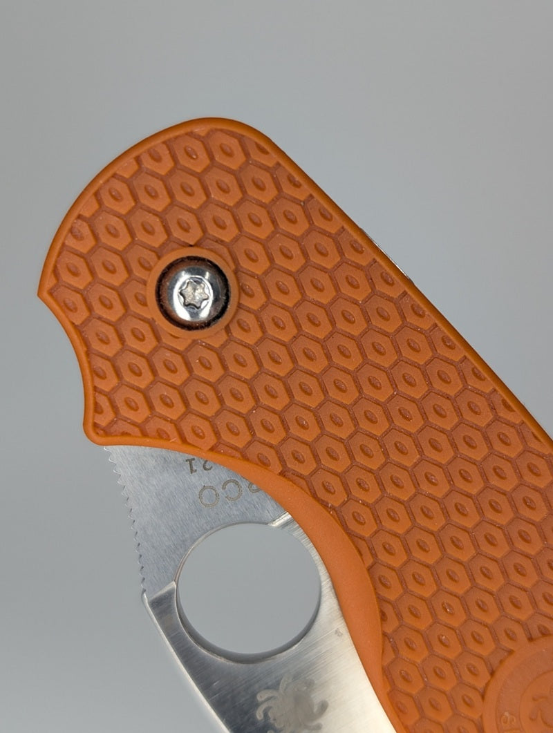 *Consignment* Spyderco Sage 5 Lightweight CPM-REX121 Compression Lock Folding Knife