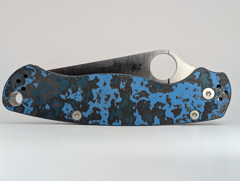 *Consignment* Spyderco x Smokey Mountain Knives Exclusive Para Military 2 Arctic Storm Compression Lock Folding Knife