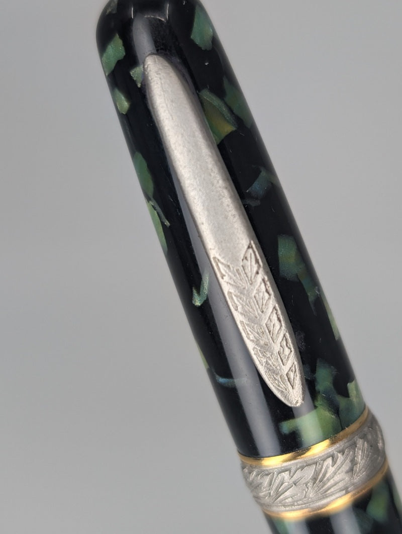 *Consignment* Stipula Etruria Magnifica Green Celluloid Fountain Pen Titanium Flex Nib #95 of 351