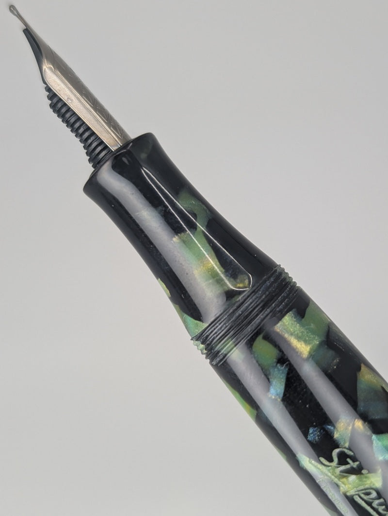 *Consignment* Stipula Etruria Magnifica Green Celluloid Fountain Pen Titanium Flex Nib #95 of 351