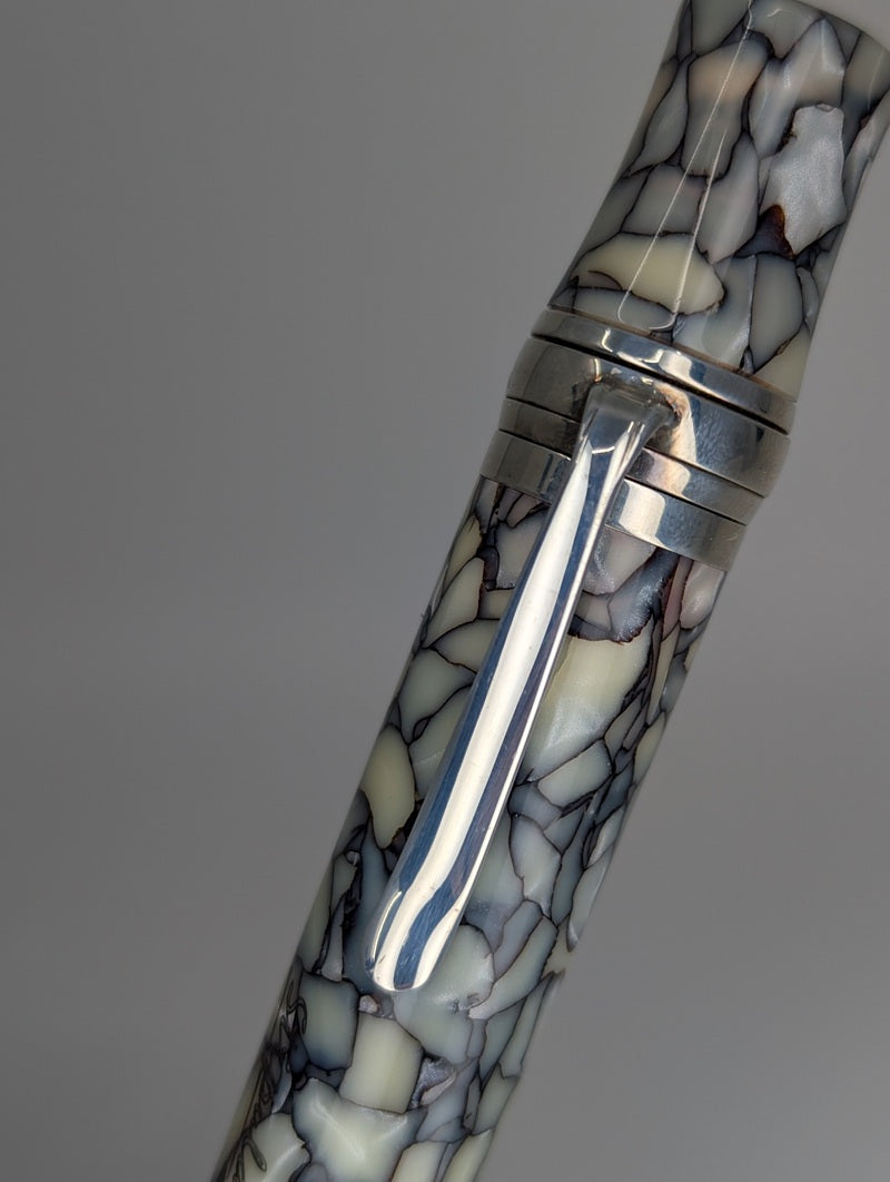 *Consignment* Stipula Leonardo DaVinci Cracked Ice Capless Fountain Pen