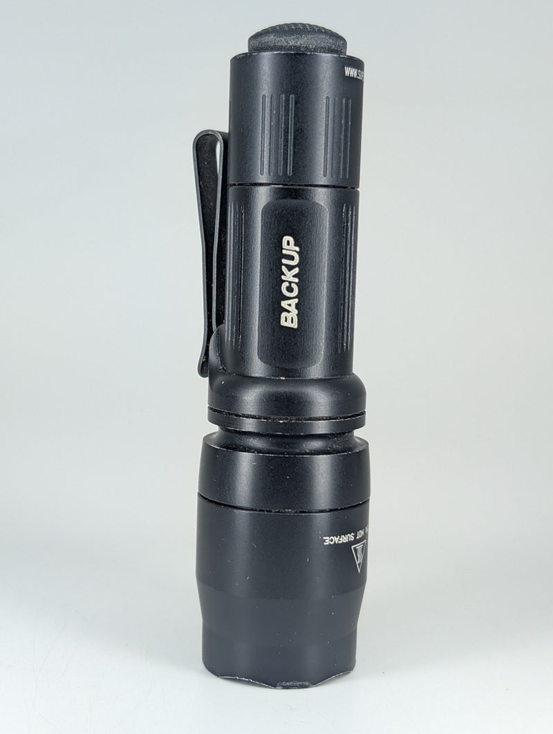 *Consignment* Surefire Backup Dual-Output LED Flashlight
