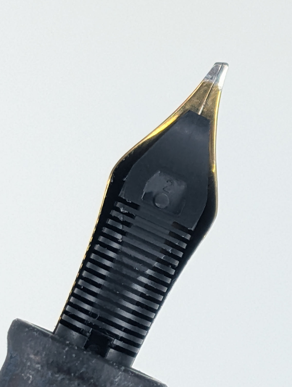 *Consignment* TWSBI V2 Micarta Fountain Pen Broad Italic Nib