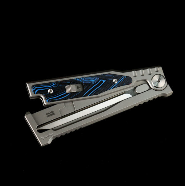 Reate EXO-M Damascus Blue Handle Design Tanto Blade Gravity Knife
