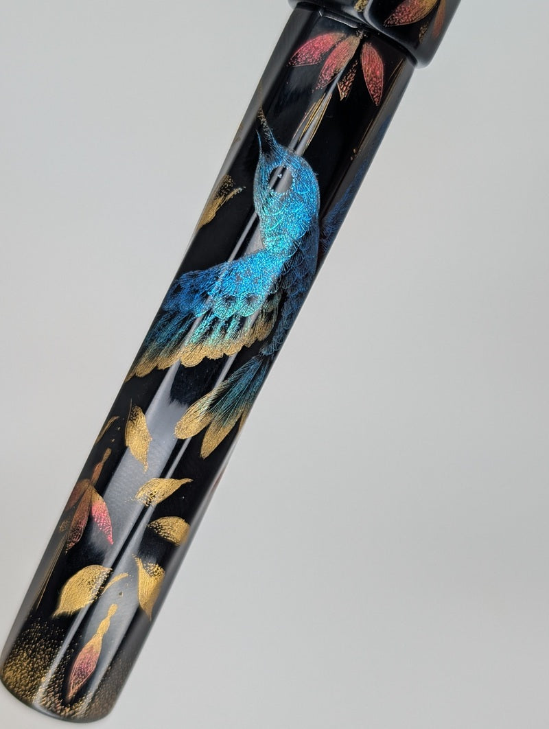 *Consignment* Taccia Palisades Octagonal Chinkin Hummingbird Fountain Pen 18kt Gold Medium Nib