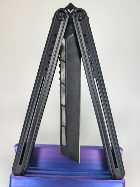 Titan Studio Cut Off Worries Live Blade Balisong