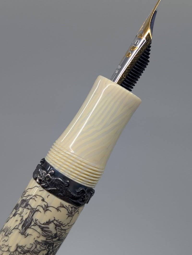 *Consignment* Visconti La Divina Commedia Limited Edition Fountain Pen 18k Gold Medium Nib #128 of 388