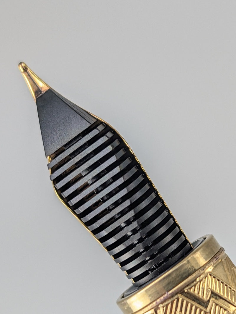 *Consignment* Visconti Mirage Mythos Apollo Fountain Pen Fine Nib