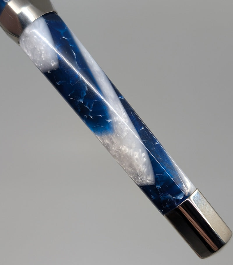 *Consignment* Visconti Opera Blue Water Limited Edition Fountain Pen 14k Gold Broad Nib