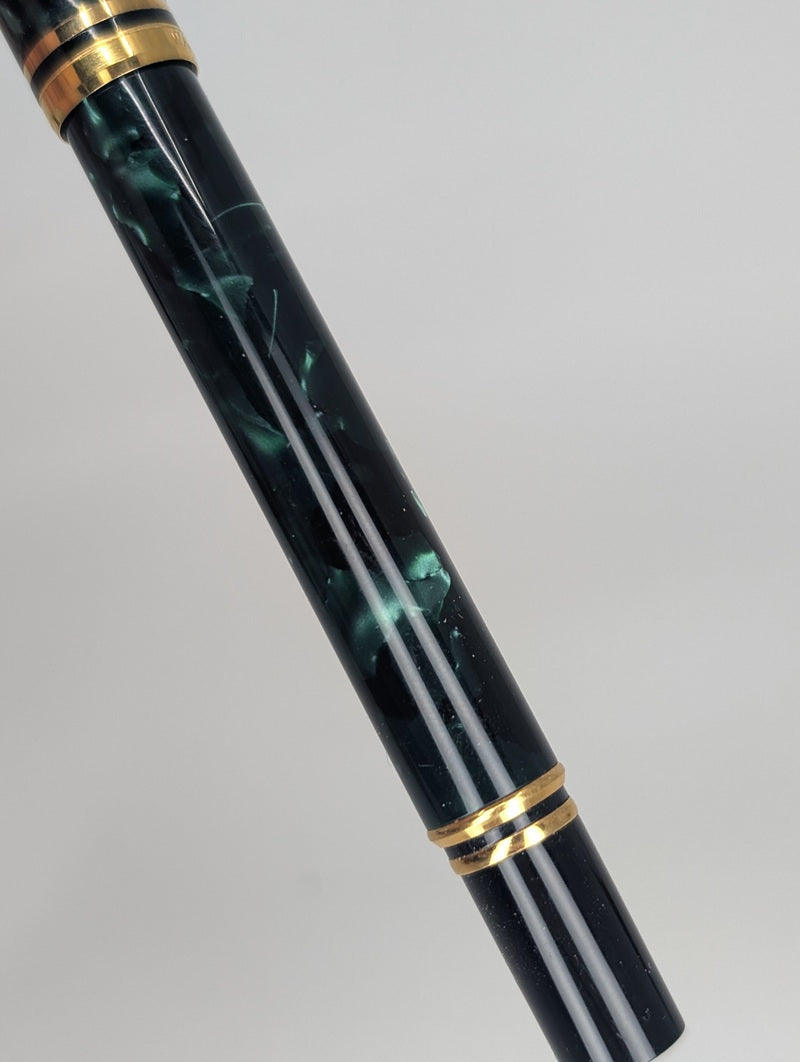 *Consignment* Waterman Gentleman Green Marble Fountain Pen 18k Gold Broad Nib