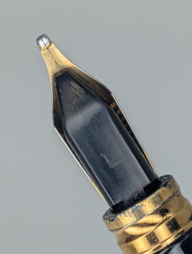 *Consignment* Waterman Gentleman Green Marble Fountain Pen 18k Gold Broad Nib