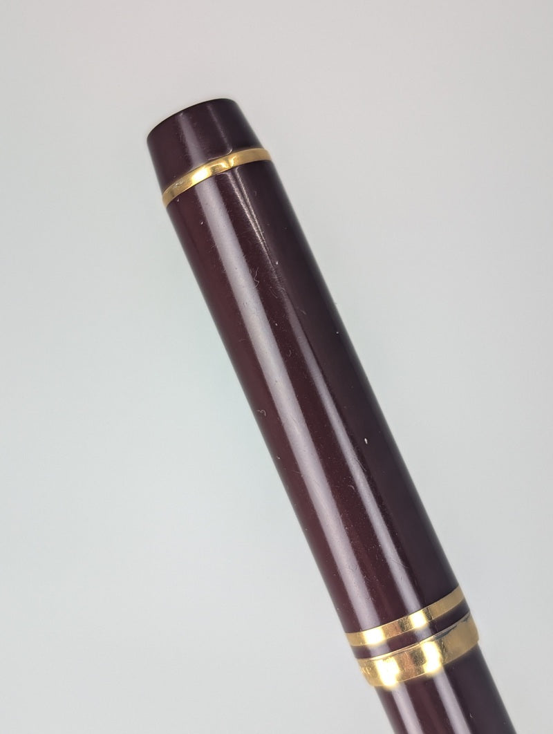 *Consignment* Waterman Le Man 200 Bordeaux Fountain Pen 18k Medium Nib