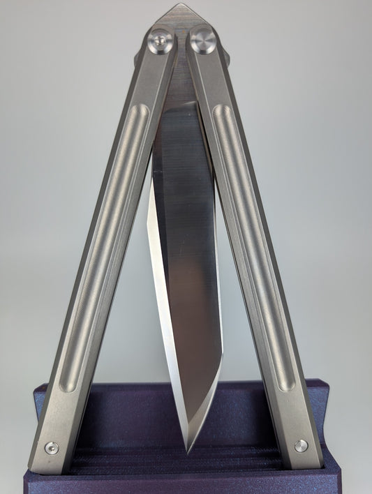 Woulf Designs Omen Live Blade Balisong