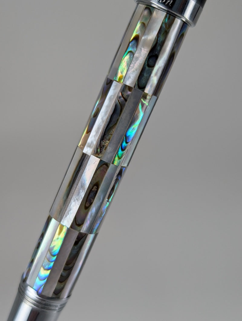 Xezo-Abalone-Mother-of-Pearl-Fountain-Pen-Body