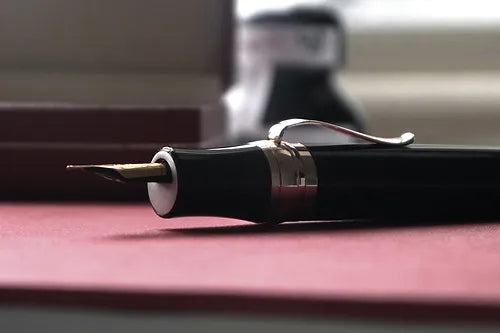 Stipula Leonardo Da Vinci Black Twister Capless Fountain Pen Medium Nib