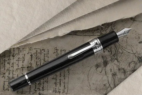 Stipula Leonardo Da Vinci Black Twister Capless Fountain Pen Medium Nib