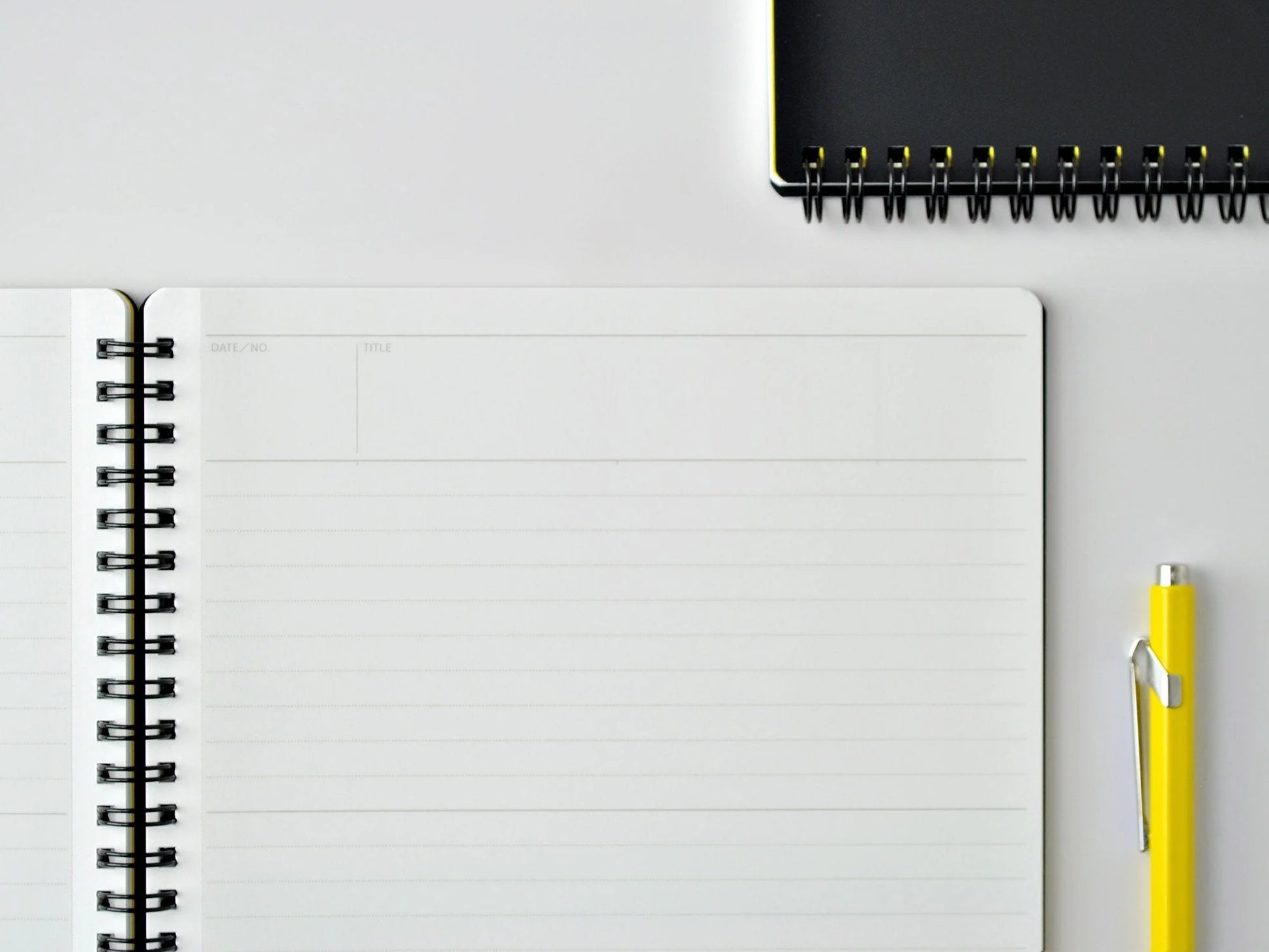 maruman-mnemosyne-notebook-a4-lined-2_2048x_7197b6c5-df7b-4310-9b7f-555d7b85f89b